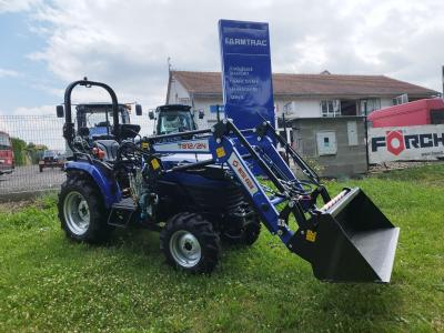 Malotraktor Farmtrac s nakladačem